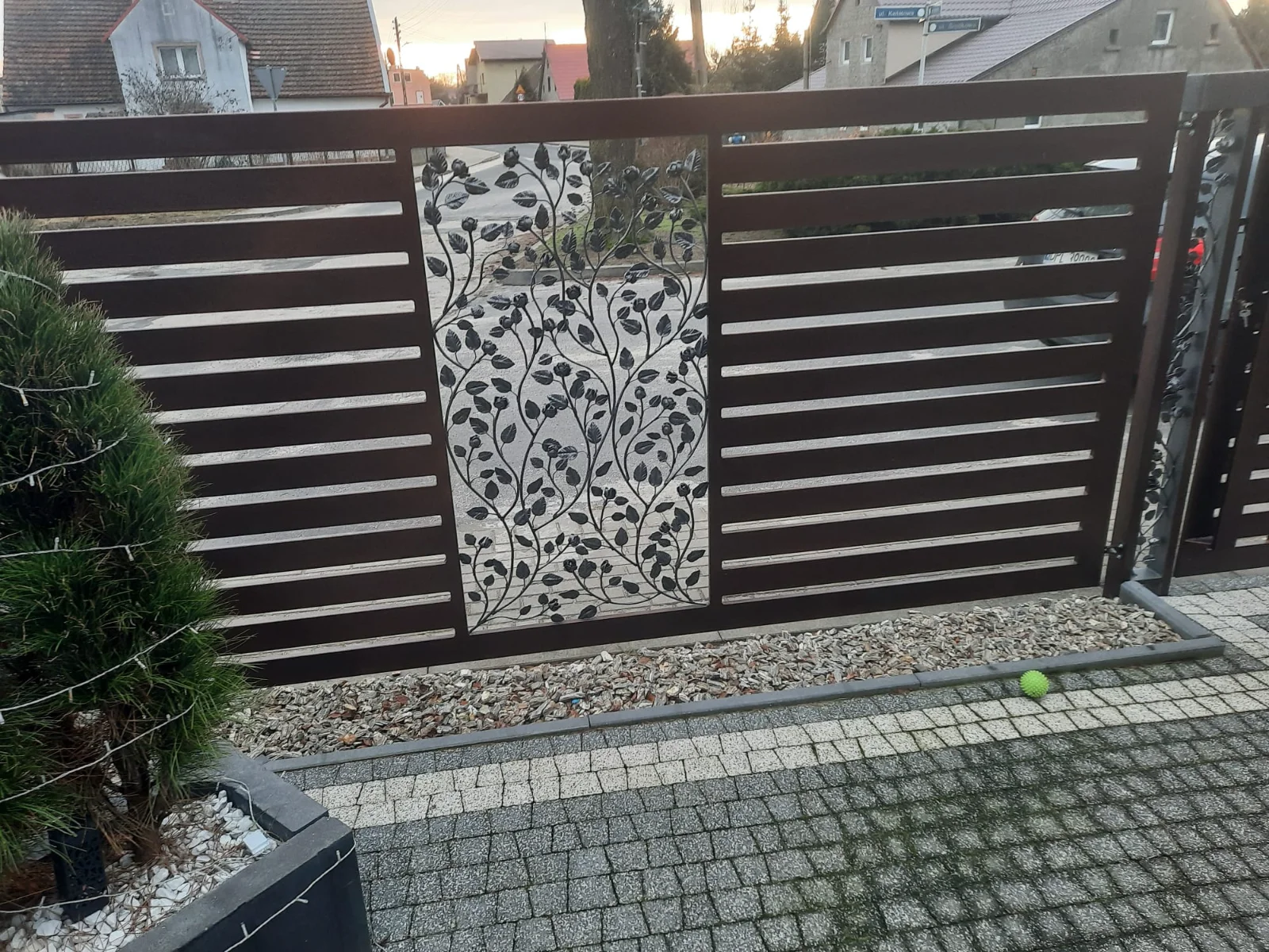 bramy przesuwne z napędem